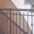 Treppengeländer aus Edelstahl im Innenbereich eines Hausflures